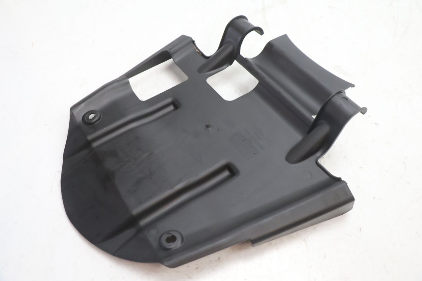 photo de PASSAGEM DA RODA TRASEIRA TNT MOTOR GRIDO 2T 50 (2010 - 2019) - Detalhe da peça