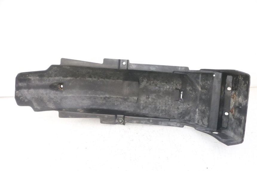 photo de PASSAGEM DA RODA TRASEIRA SUZUKI GS GSE 500 (2001 - 2003) - Detalhe da peça
