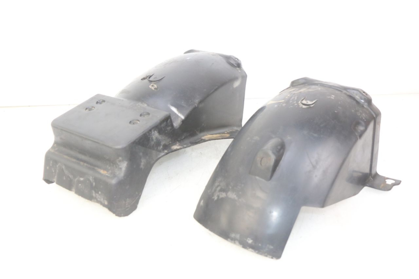 photo de PASSAGEM DA RODA TRASEIRA SUZUKI GSX-F GSX  F 1100 (1988 - 1994) - Vista principal