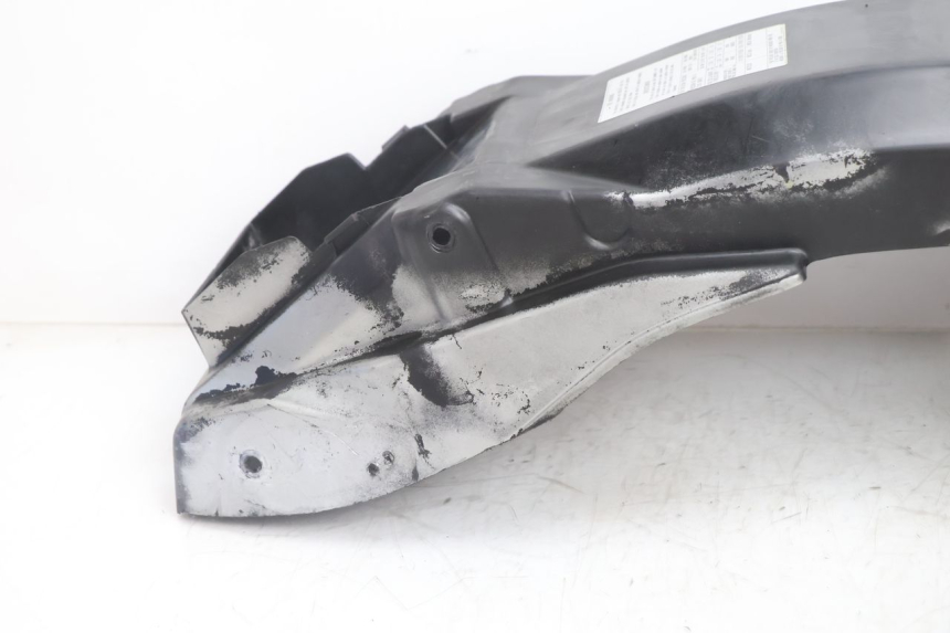 photo de PASSAGEM DA RODA TRASEIRA SUZUKI GSX F GSXF 750 (1988 - 1998) - Pontos de fixação