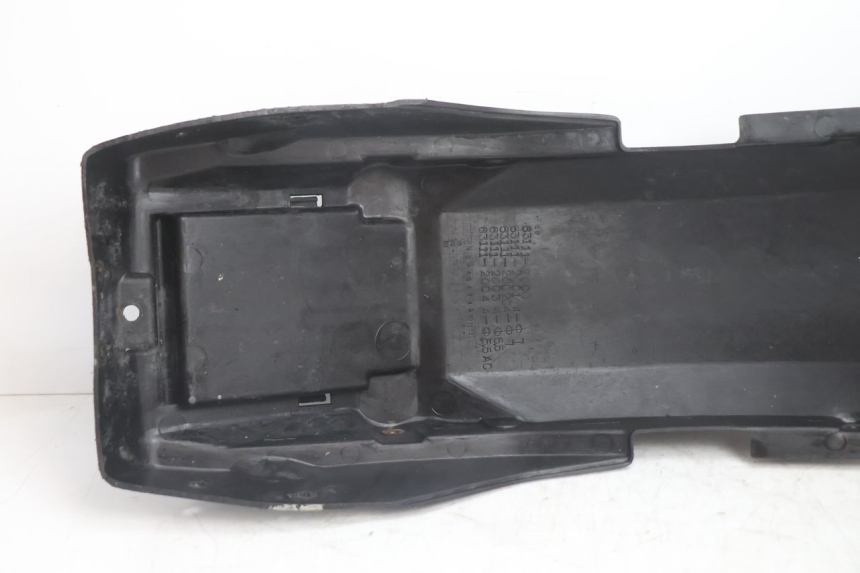 photo de PASSAGEM DA RODA TRASEIRA SUZUKI GSX F GSXF 750 (1988 - 1998) - Marcações e referências