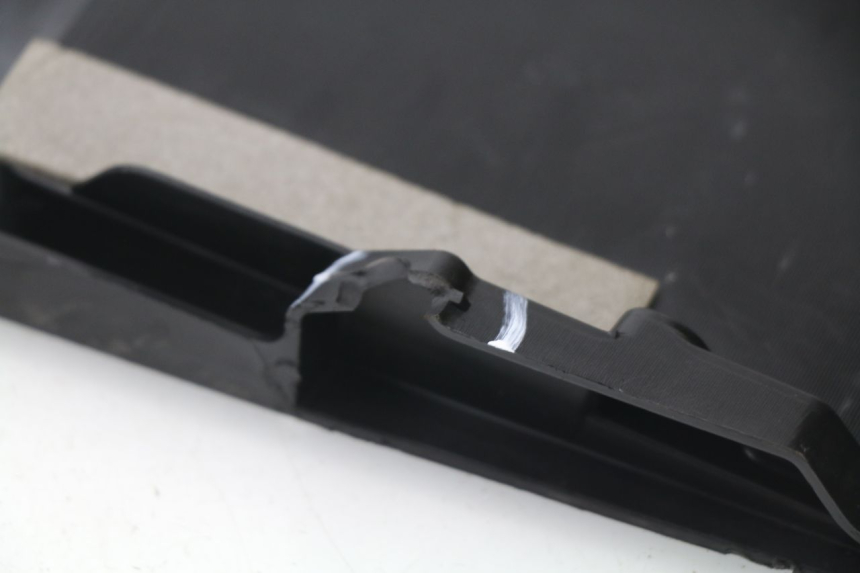 photo de PASSAGEM DA RODA TRASEIRA SUZUKI GSX-R GSXR 600 (2008 - 2010) - Inspeção visual
