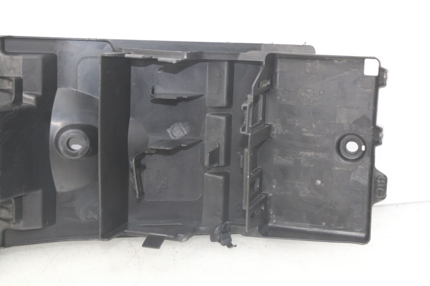 photo de PASSAGEM DA RODA TRASEIRA SUZUKI GSX-R GSXR 750 (2011 - 2016) - Ampliação técnica