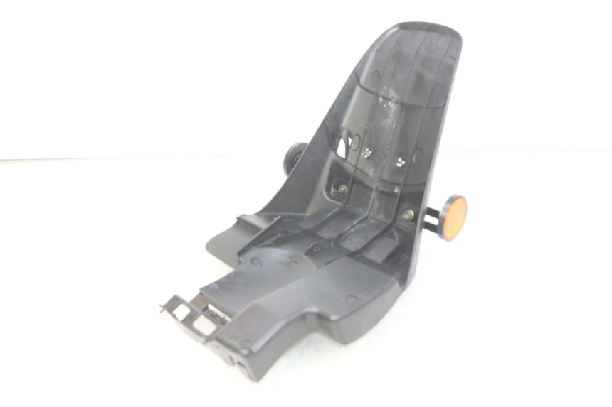 photo de PASSAGEM DA RODA TRASEIRA EUROCKA GTR 50 (2007 - 2017) - Detalhe da peça