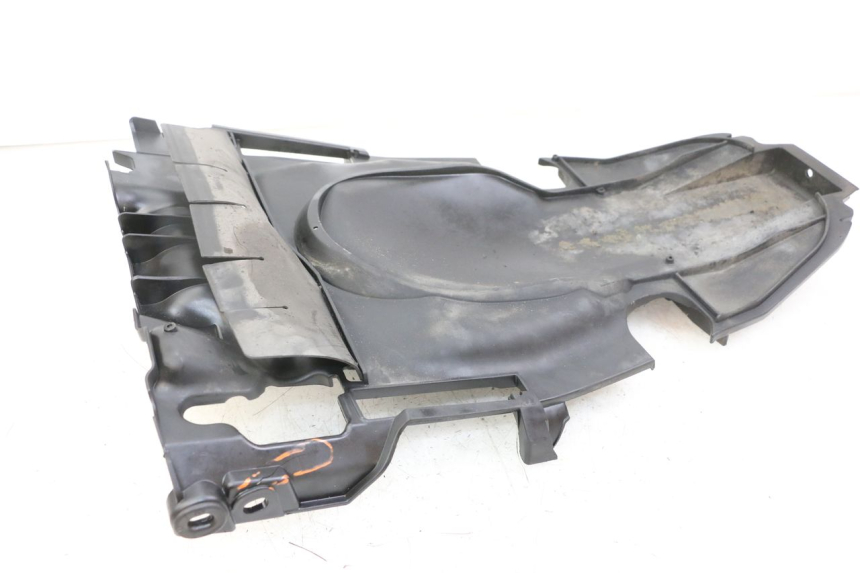 photo de PASSAGEM DA RODA TRASEIRA HONDA SH i 300 (2015 - 2020) - Outro ângulo de visão