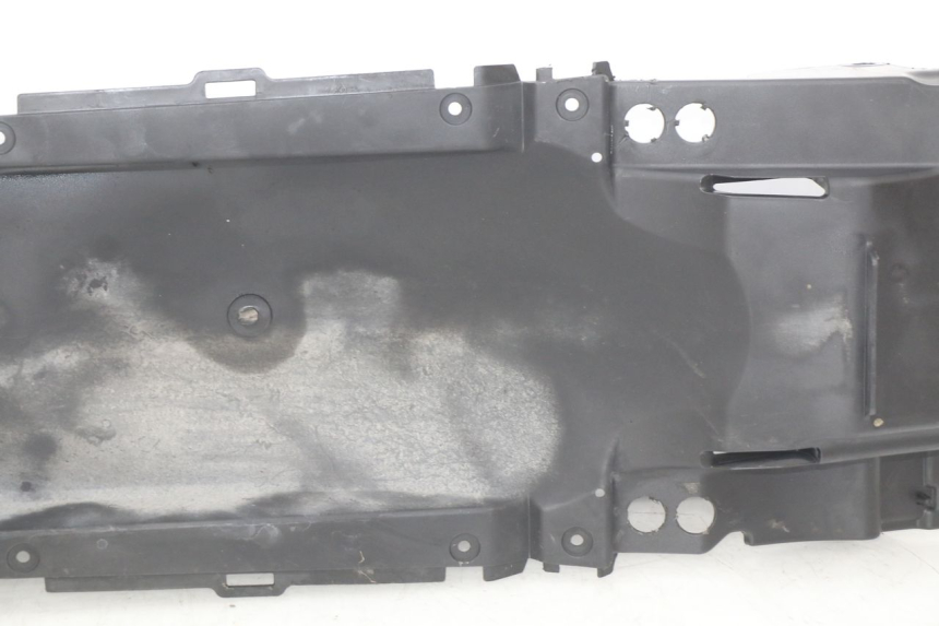 photo de PASSAGEM DA RODA TRASEIRA HONDA INTEGRA NC D 750 (2016 - 2018) - Detalhes característicos