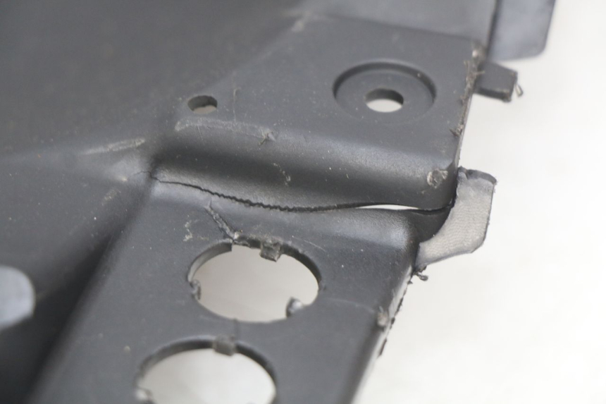 photo de PASSAGEM DA RODA TRASEIRA HONDA INTEGRA NC D 750 (2016 - 2018) - Zoom do estado de desgaste