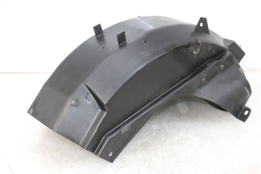 photo de PASSAGEM DA RODA TRASEIRA KAWASAKI GTR 1000 (1994 - 2004) - Outro ângulo de visão