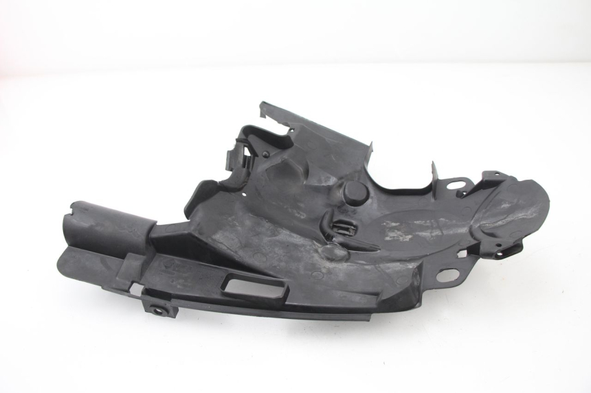 photo de PASSAGEM DA RODA TRASEIRA PEUGEOT LOOXOR 50 (2001 - 2004) - Vista principal