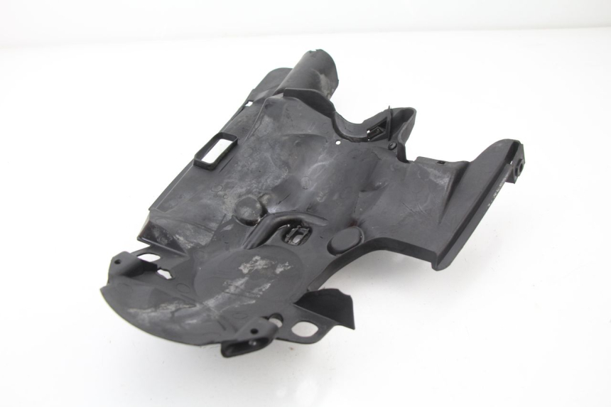 photo de PASSAGEM DA RODA TRASEIRA PEUGEOT LOOXOR 50 (2001 - 2004) - Ampliação técnica