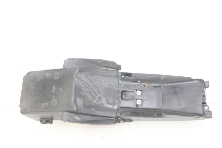 photo de PASSAGEM DA RODA TRASEIRA YAMAHA MT-07 MT07 700 (2018 - 2020) - Detalhe da peça