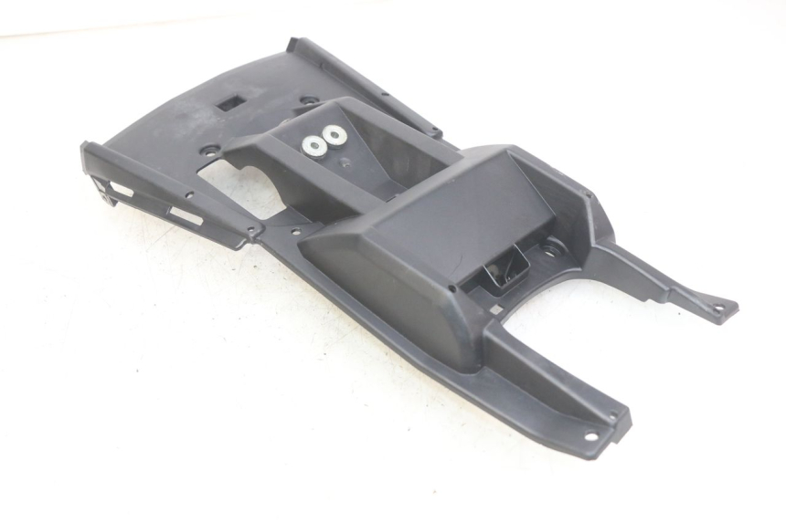 photo de PASSAGEM DA RODA TRASEIRA YAMAHA MT ABS 125 (2014 - 2018) - Outro ângulo de visão