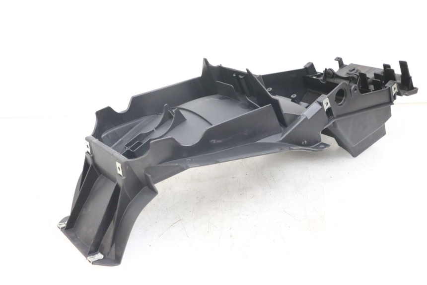 photo de PASSAGEM DA RODA TRASEIRA MOTO GUZZI NORGE 8V GT 1200 (2011 - 2016) - Vista geral