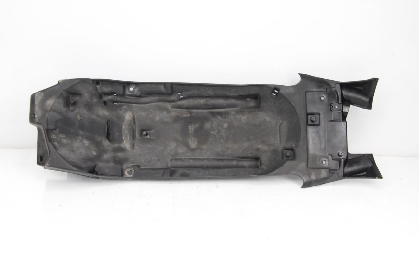 photo de PASSAGEM DA RODA TRASEIRA BMW R GS 1200 (2005 - 2007) - Detalhe da peça