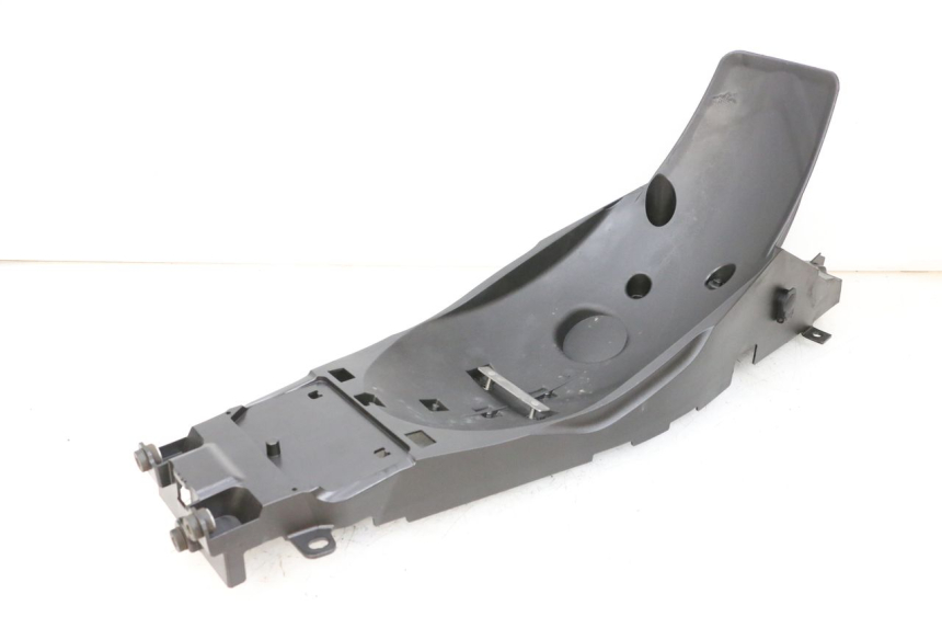 photo de PASSAGEM DA RODA TRASEIRA BMW R GS 1250 (2021 - 2024) - Detalhe da peça