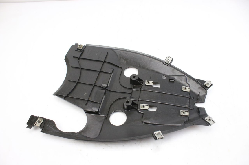 photo de PASSAGEM DA RODA TRASEIRA APRILIA SR R 2T LC 50 (2018 - 2021) - Outro ângulo de visão