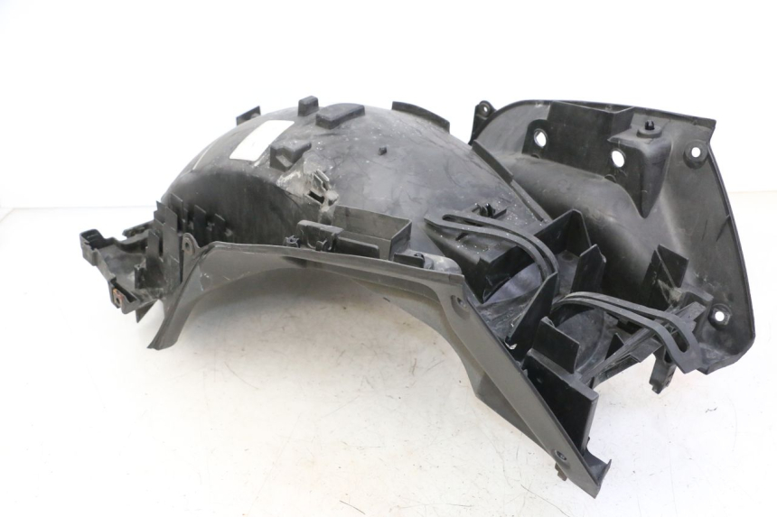 photo de PASSAGEM DA RODA TRASEIRA HONDA ST PAN EUROPEAN 1300 (2002 - 2013) - Pontos de fixação