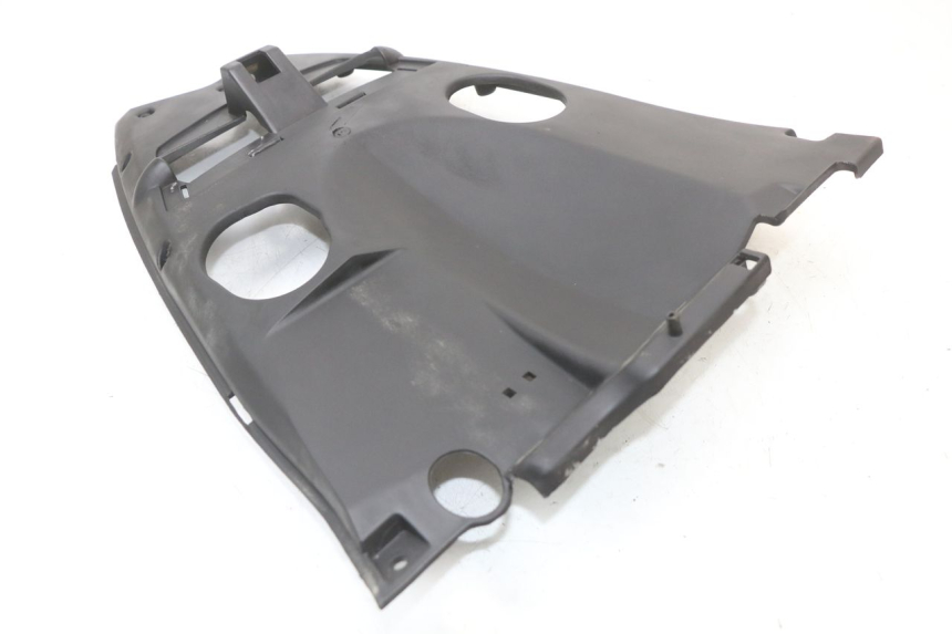 photo de PASSAGEM DA RODA TRASEIRA KYMCO SUPER 8 4T 50 (2021 - 2024) - Outro ângulo de visão