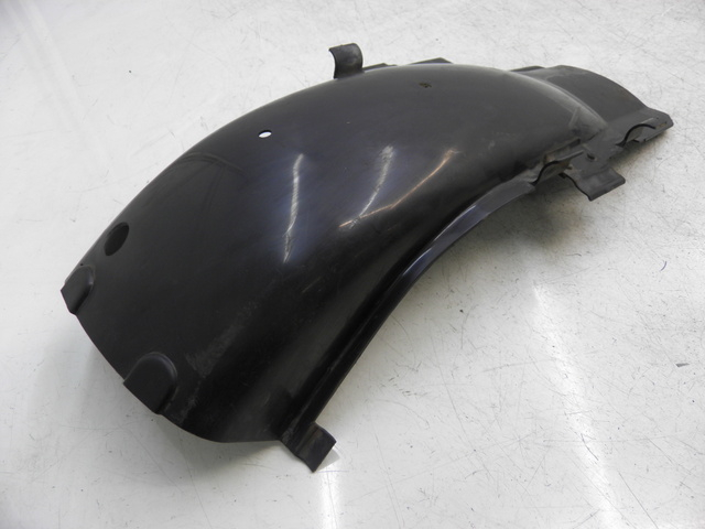 photo de PASSAGEM DA RODA TRASEIRA SUZUKI TU X TUX VOLTY 125 (1999 - 2001) - Pontos de fixação