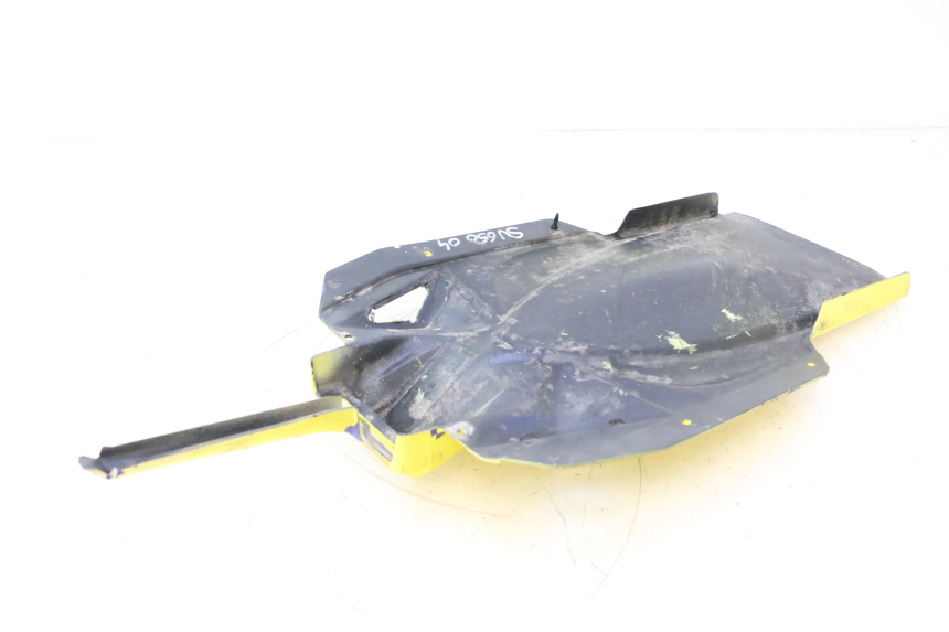 photo de PASSAGEM DA RODA TRASEIRA SUZUKI SV S 650 (2003 - 2009) - Outro ângulo de visão
