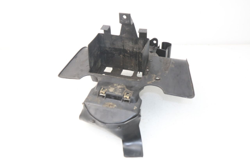 photo de PASSAGEM DA RODA TRASEIRA PEUGEOT SV 50 (1992 - 2004) - Zoom do estado de desgaste