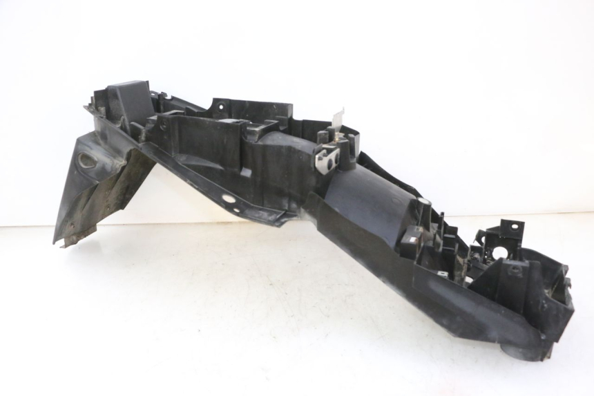 photo de PASSAGEM DA RODA TRASEIRA YAMAHA TDM ABS 900 (2002 - 2014) - Pontos de fixação
