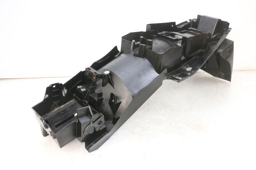 photo de PASSAGEM DA RODA TRASEIRA YAMAHA TDM ABS 900 (2002 - 2014) - Detalhe da peça