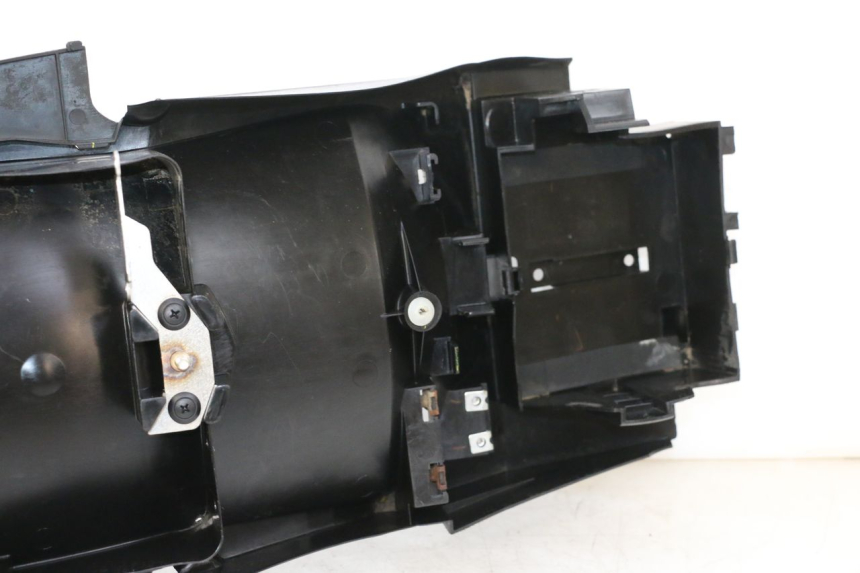 photo de PASSAGEM DA RODA TRASEIRA YAMAHA TDM ABS 900 (2002 - 2014) - Marcações e referências