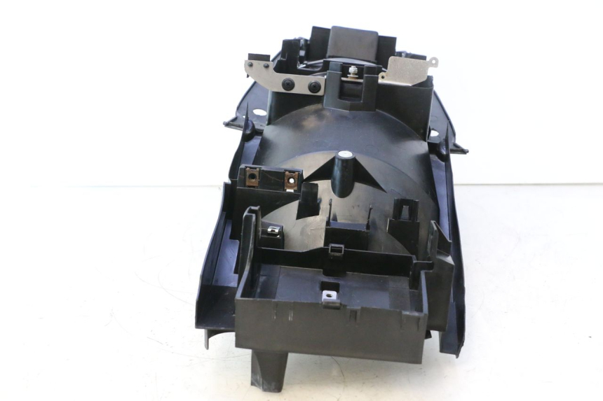 photo de PASSAGEM DA RODA TRASEIRA YAMAHA TDM ABS 900 (2002 - 2014) - Detalhe da peça