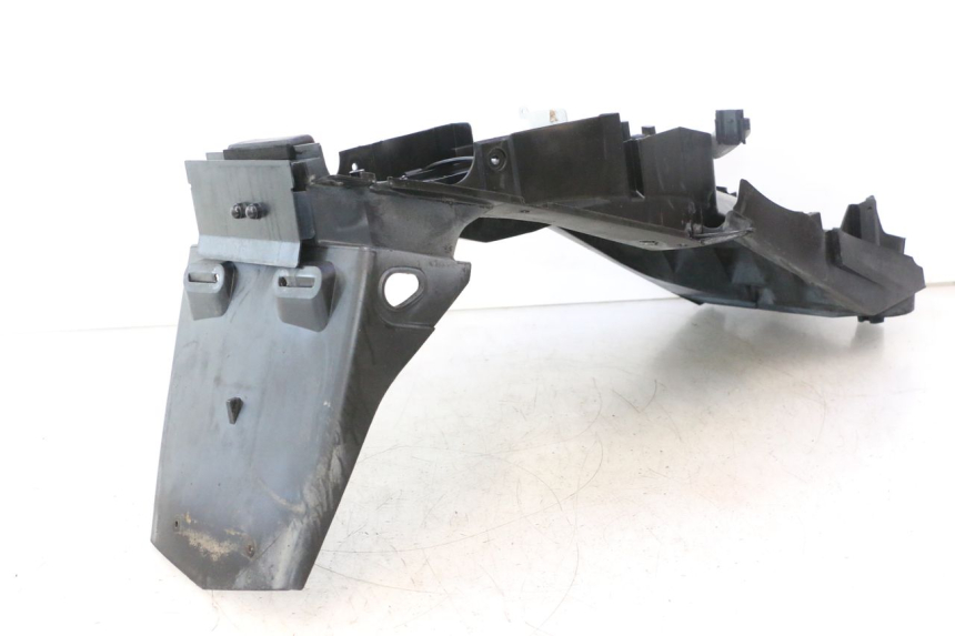 photo de PASSAGEM DA RODA TRASEIRA YAMAHA TDM ABS 900 (2002 - 2014) - Pontos de fixação