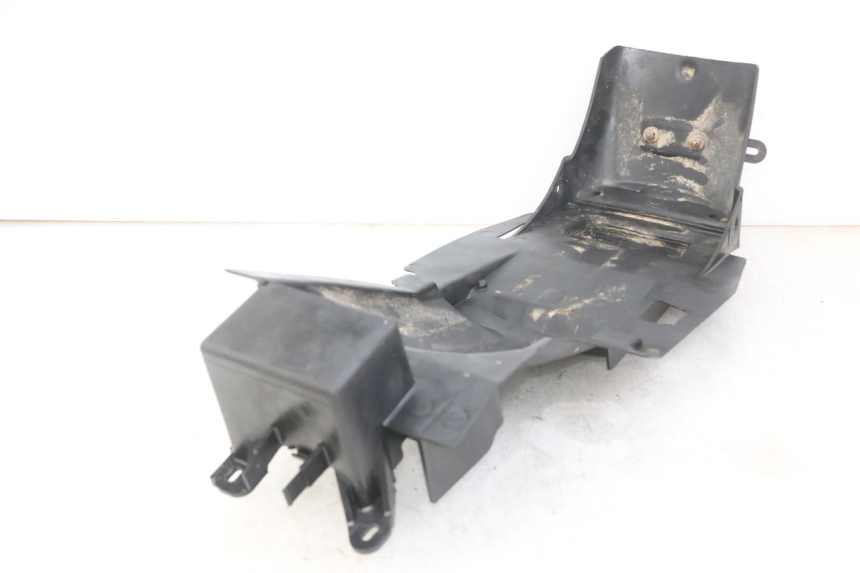 photo de PASSAGEM DA RODA TRASEIRA YAMAHA TDR DELTABOX 125 (1997 - 2003) - Detalhe da peça