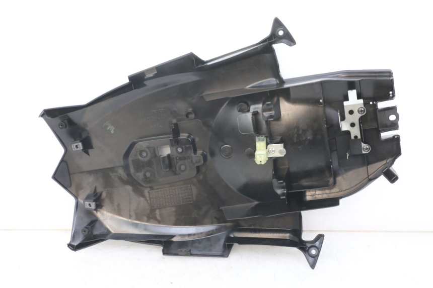 photo de PASSAGEM DA RODA TRASEIRA KAWASAKI VERSYS ABS 650 (2015 - 2018) - Zoom do estado de desgaste