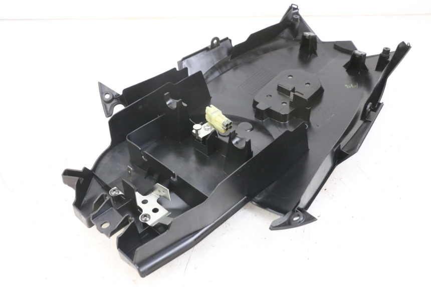 photo de PASSAGEM DA RODA TRASEIRA KAWASAKI VERSYS ABS 650 (2015 - 2018) - Ampliação técnica