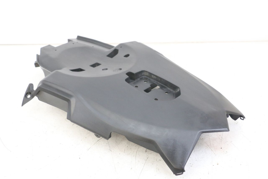 photo de PASSAGEM DA RODA TRASEIRA KAWASAKI VERSYS ABS 650 (2015 - 2018) - Pontos de fixação