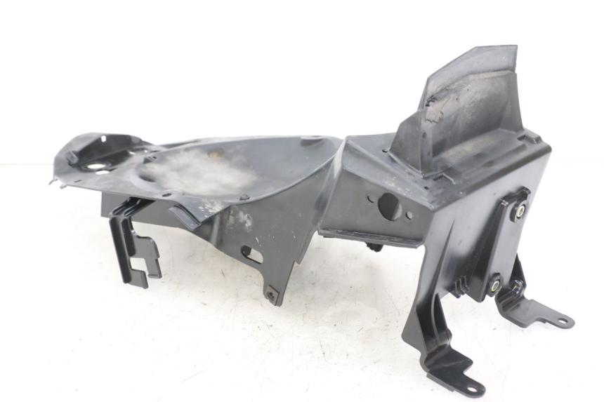 photo de PASSAGEM DA RODA TRASEIRA YAMAHA XJ6 ABS 600 (2008 - 2016) - Pontos de fixação