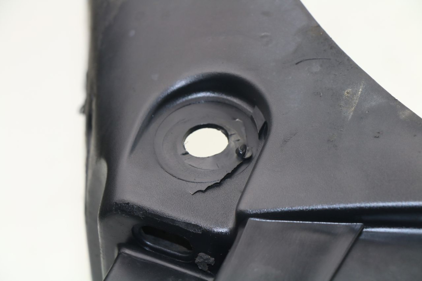 photo de PASSAGEM DA RODA TRASEIRA YAMAHA XJS DIVERSION 600 (1997 - 1999) - Detalhe da peça