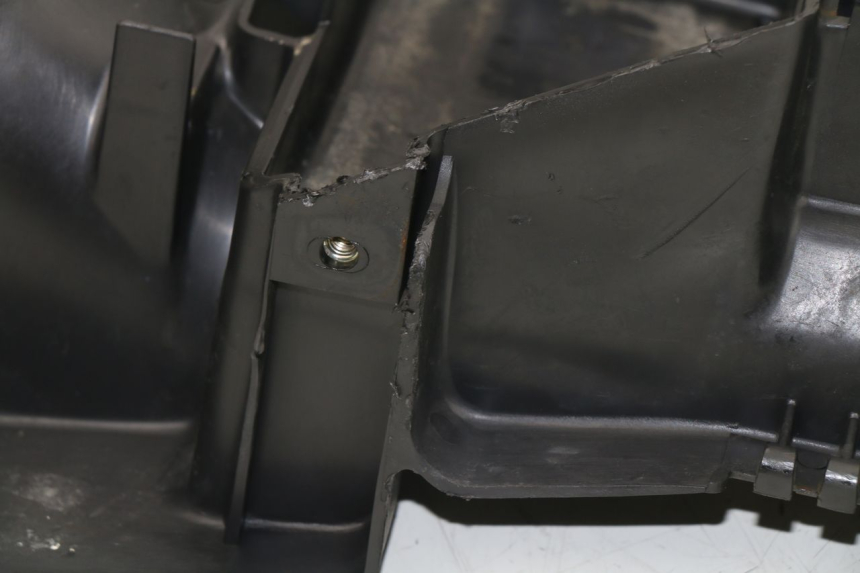 photo de PASSAGEM DA RODA TRASEIRA YAMAHA XJS DIVERSION 600 (1997 - 1999) - Vista de perto