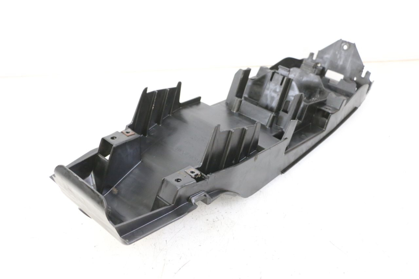 photo de PASSAGEM DA RODA TRASEIRA YAMAHA TZR 50 (2008 - 2016) - Pontos de fixação