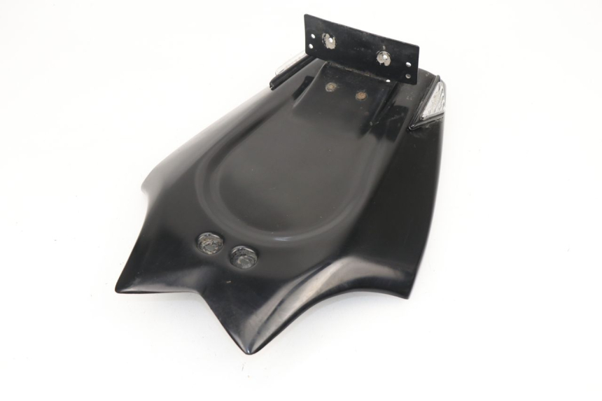 photo de PASSAGEM DA RODA TRASEIRA YAMAHA YZF R 125 (2008 - 2013) - Detalhe da peça