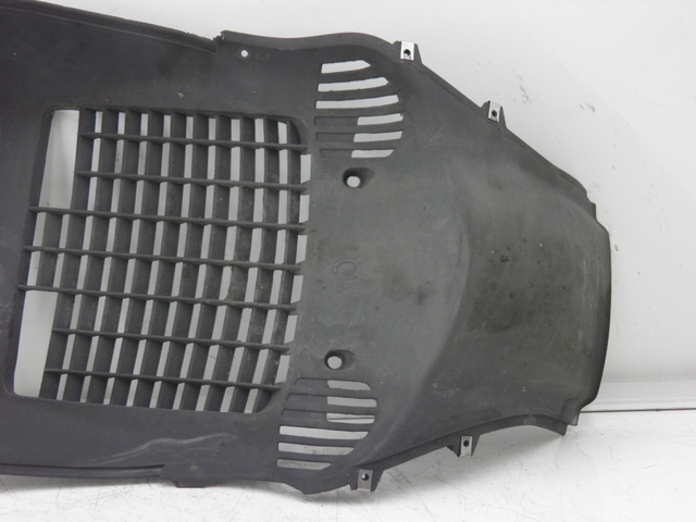 photo de PASSAGEM DA RODA DIANTEIRA PIAGGIO BEVERLY 125 (1998 - 2005) - Detalhe da peça