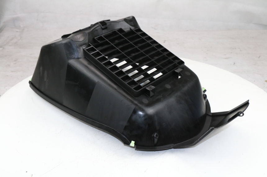photo de PASSAGEM DA RODA DIANTEIRA PEUGEOT SATELIS COMPRESSOR K15 125 (2006 - 2009) - Outro ângulo de visão