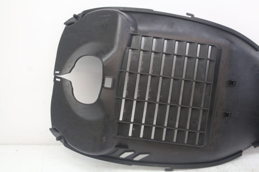photo de PASSAGEM DA RODA DIANTEIRA PEUGEOT GEOPOLIS RS 125 (2007 - 2009) - Detalhe da peça