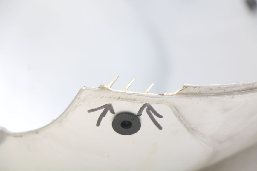 photo de PASSAGEM DA RODA DIANTEIRA PEUGEOT KISBEE 4T 50 (2018 - 2022) - Outro ângulo de visão