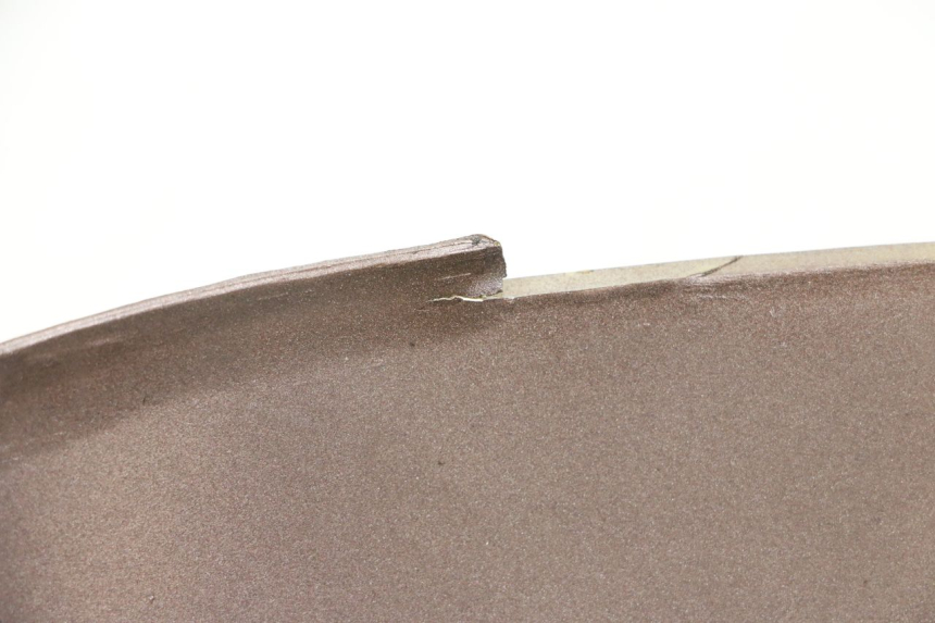 photo de PASSAGEM DA RODA DIANTEIRA PEUGEOT KISBEE 4T 50 (2010 - 2017) - Zoom do estado de desgaste