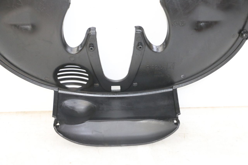 photo de PASSAGEM RODA DIANTEIRA PIAGGIO MP3 HPE 350 (2018 - 2020) - Pontos de fixação