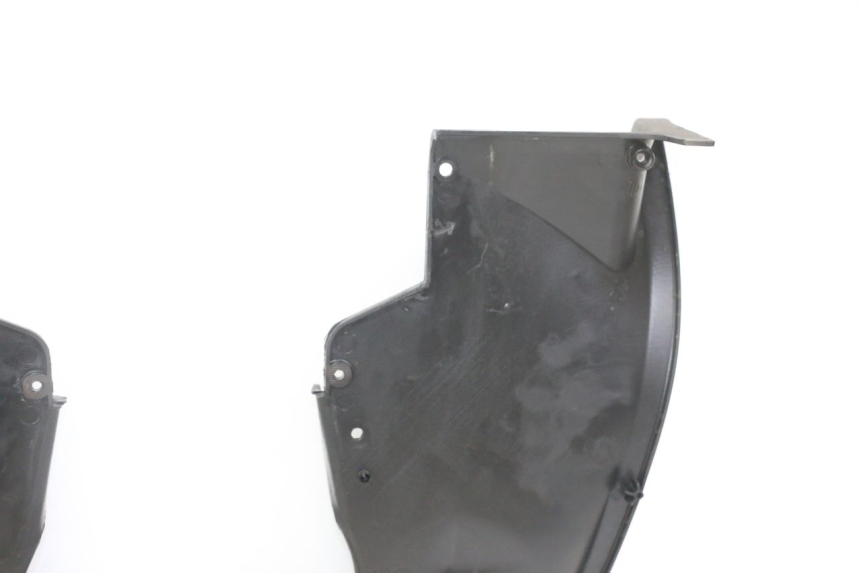 photo de PASSAGEM RODA DIANTEIRA PIAGGIO MP3 LT 400 (2007 - 2012) - Vista geral