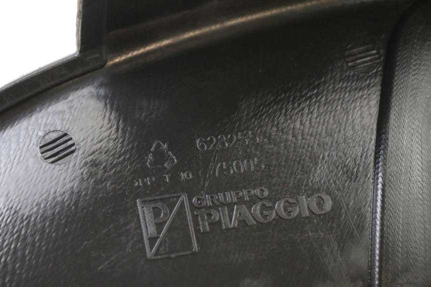 photo de PASSAGEM DA RODA DIANTEIRA PIAGGIO MP3 500 (2014 - 2017) - Pontos de fixação