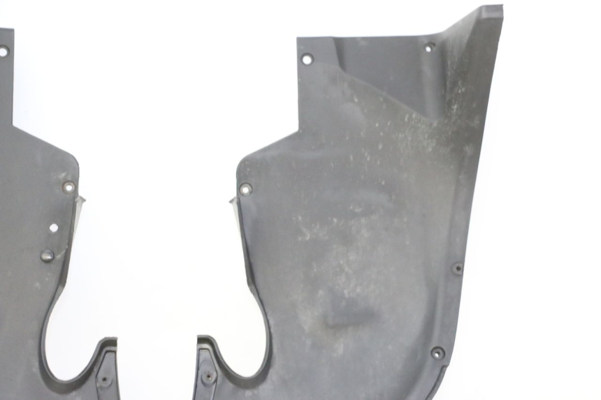 photo de PASSAGEM DA RODA DIANTEIRA PIAGGIO MP3 RL 250 (2006 - 2010) - Pontos de fixação
