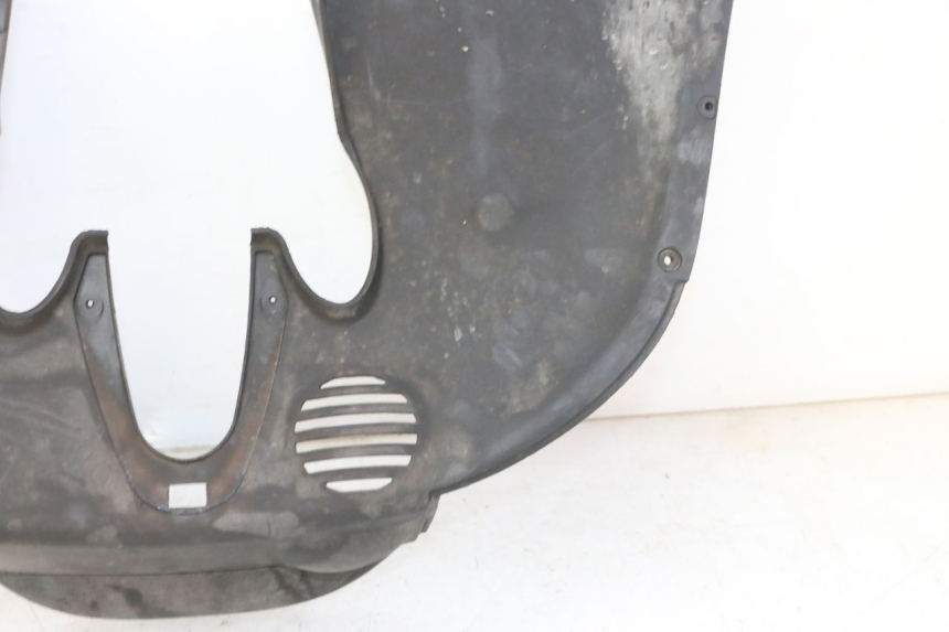 photo de PASSAGEM DA RODA DIANTEIRA PIAGGIO MP3 RL 250 (2006 - 2010) - Marcações e referências