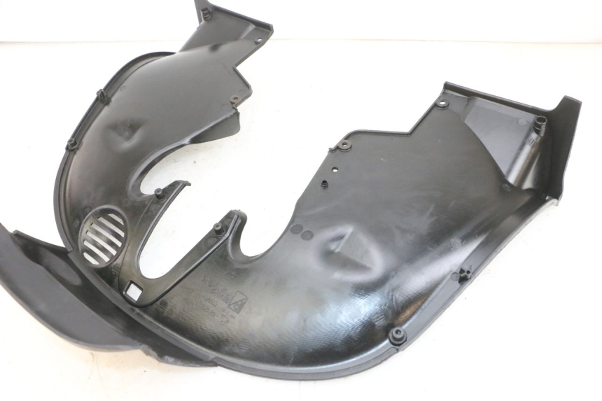 photo de PASSAGEM DA RODA DIANTEIRA PIAGGIO MP3 RL 250 (2006 - 2010) - Detalhe da peça
